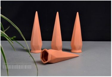 6 drip irrigation devices Horticultural irrigation tools Ceramic terra cotta Lazy man Automatic watering seepage device (Specifications: Single geometry - 6 pieces)